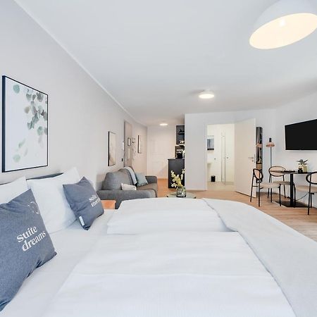 Limehome Metzingen Wilhelmstr Ngoại thất bức ảnh