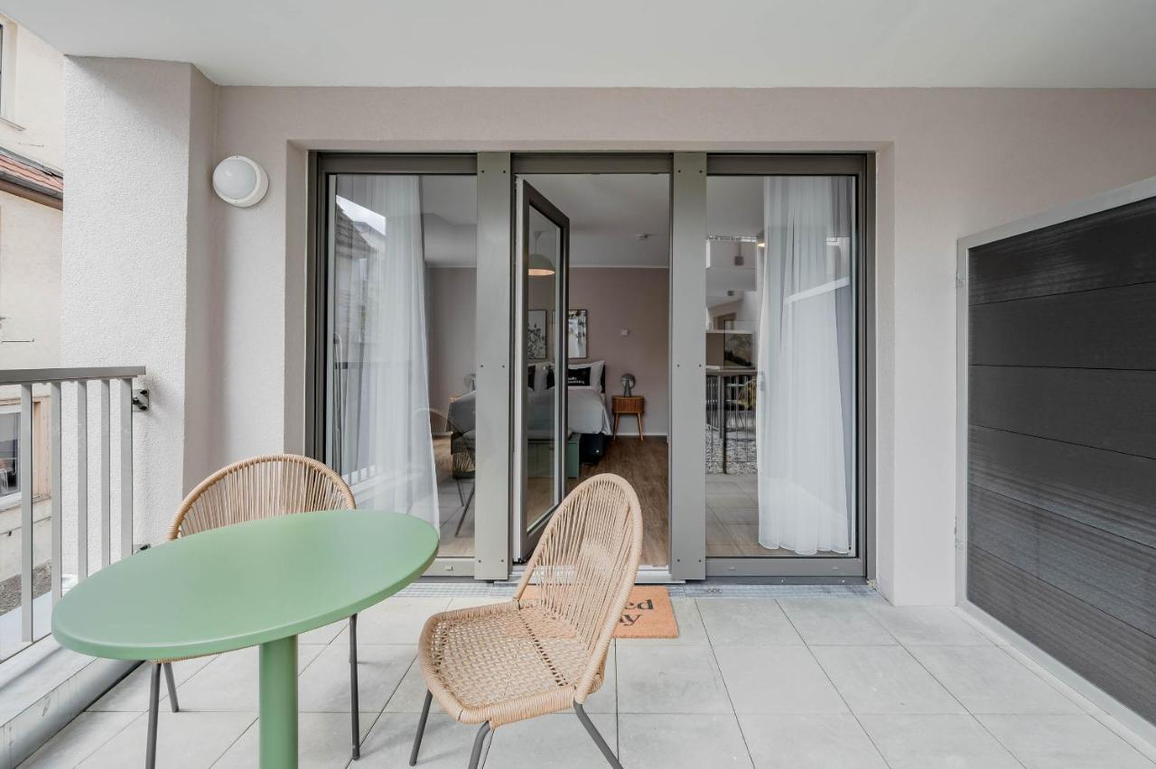 Limehome Metzingen Wilhelmstr Ngoại thất bức ảnh
