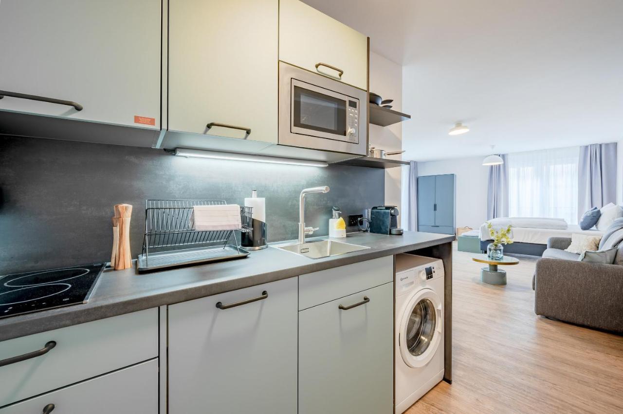 Limehome Metzingen Wilhelmstr Ngoại thất bức ảnh