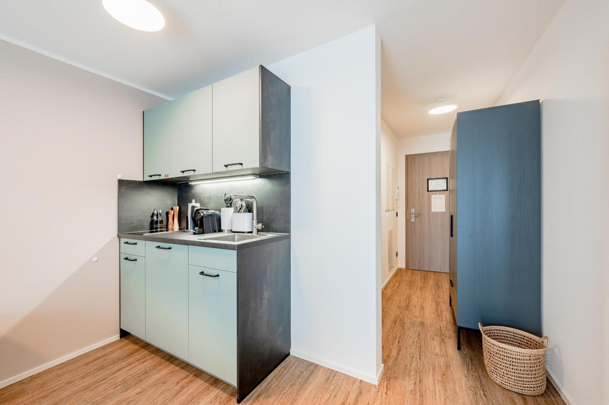 Limehome Metzingen Wilhelmstr Phòng bức ảnh