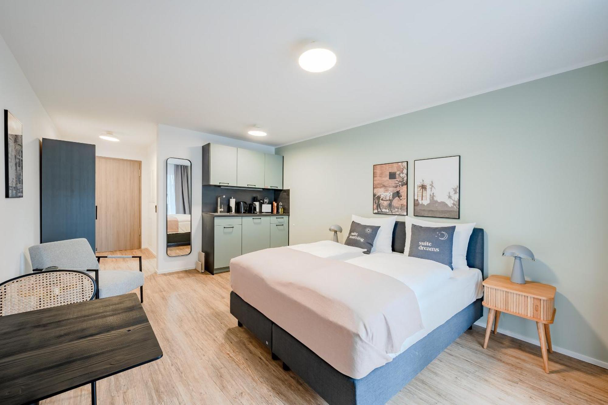 Limehome Metzingen Wilhelmstr Phòng bức ảnh